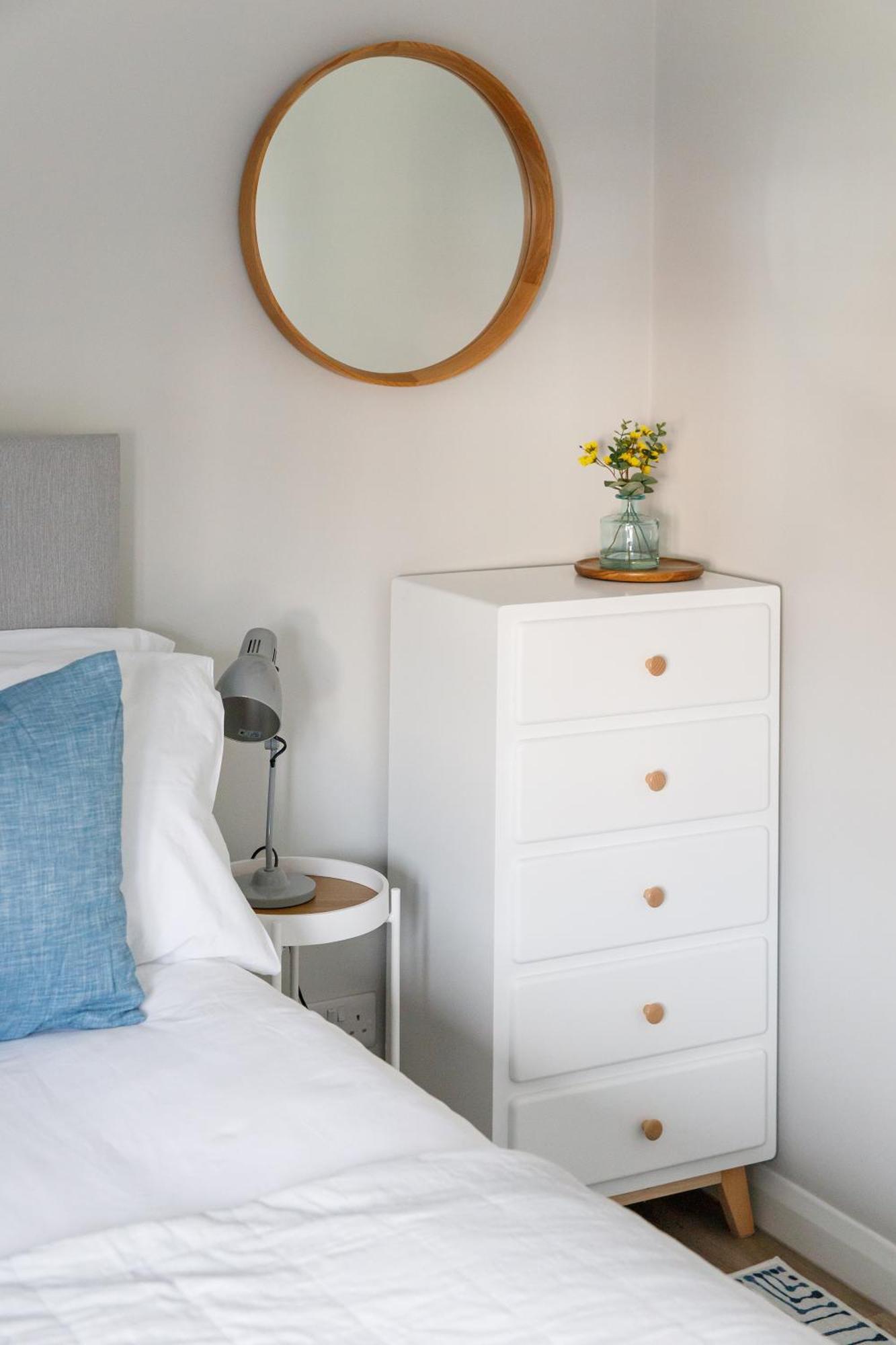 Little Blue By The Butler Collection Apartment Chichester Bagian luar foto
